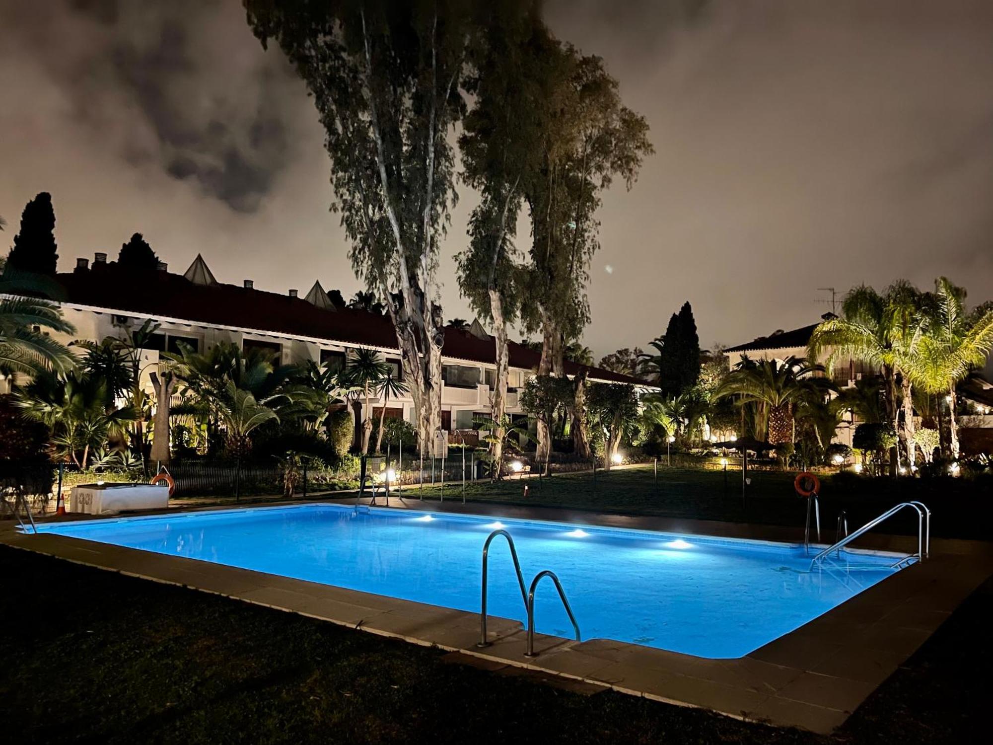 Puerto Banus Crystal Suite マルベーリャ エクステリア 写真